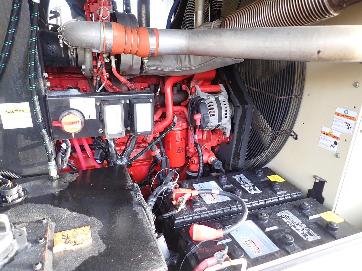 Used 2014 Doosan HP750WCU IQ 750 CFM Air Compressor
