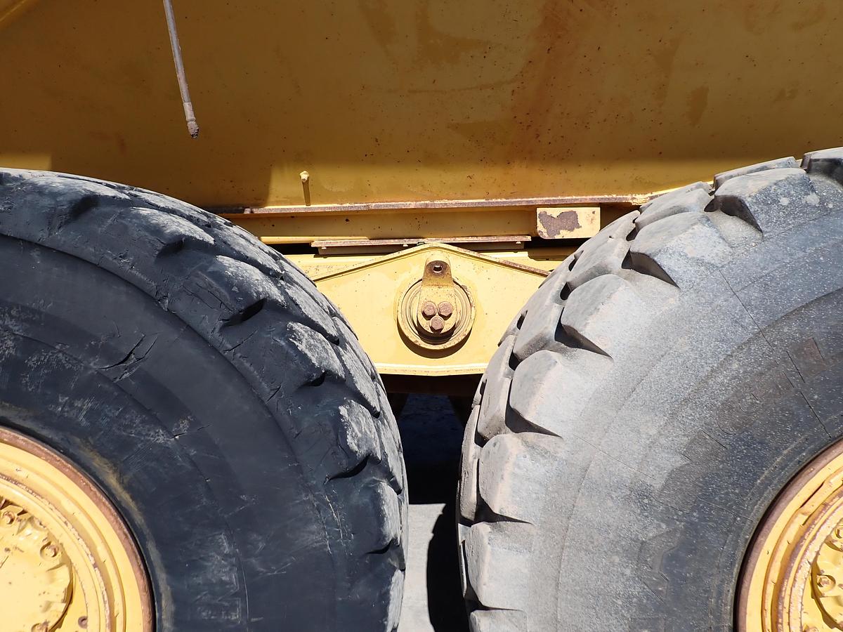 Used 2011 CAT 740 Articulated Haul Truck 7900 HOURS!