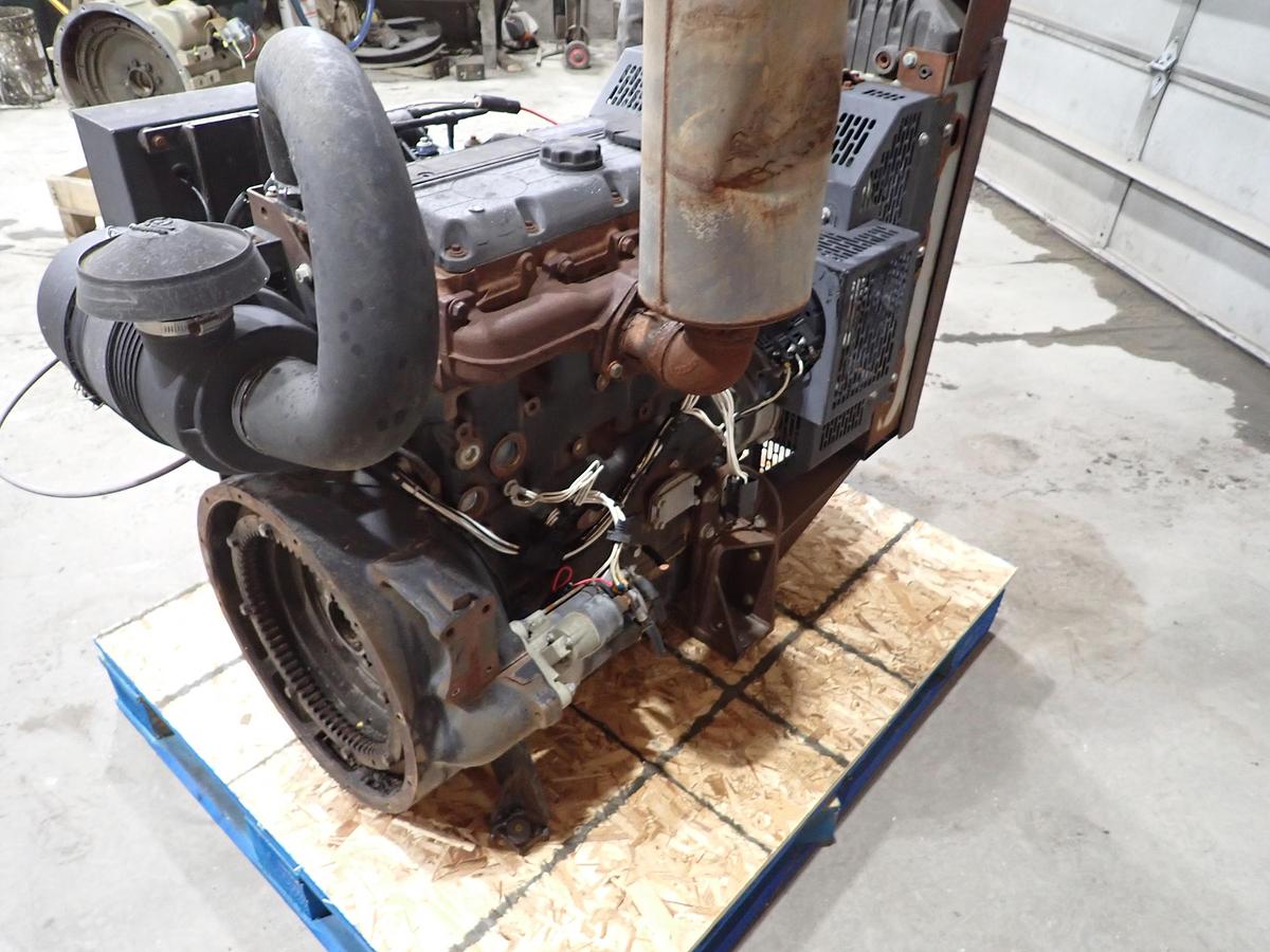 Used 2003 Perkins 1104C-44