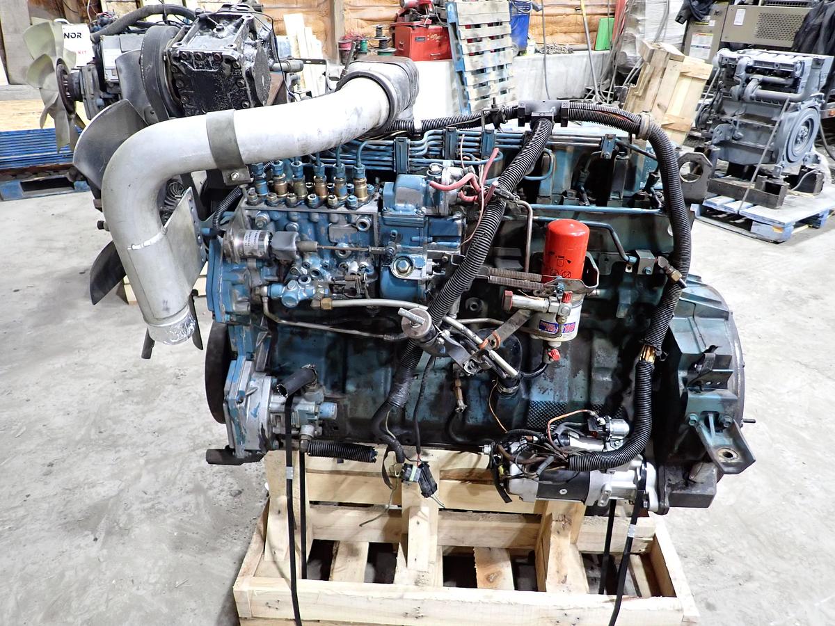 Used 1995 International DT466 NGD Turbo Diesel Engine P PUMP! 