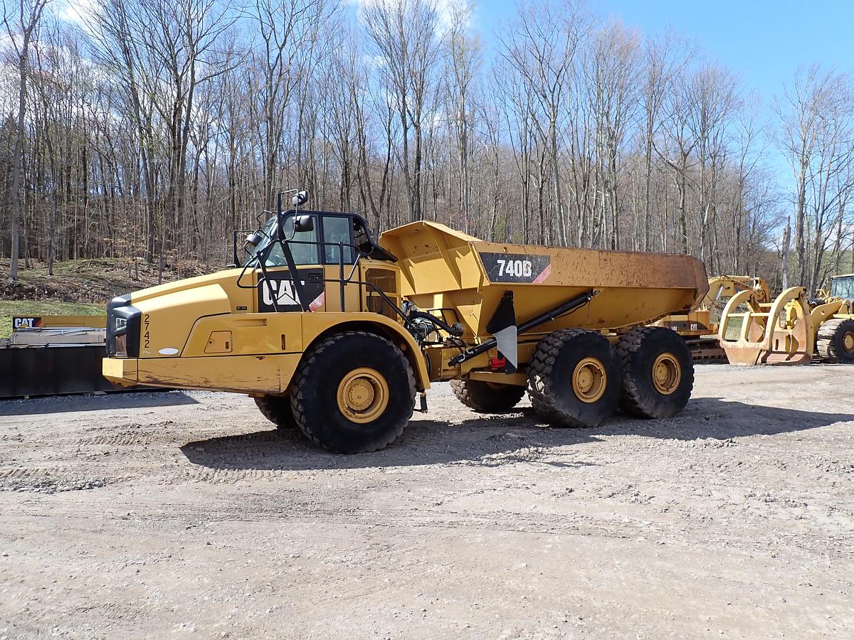 Used 2014 CAT 740B Articulated Truck