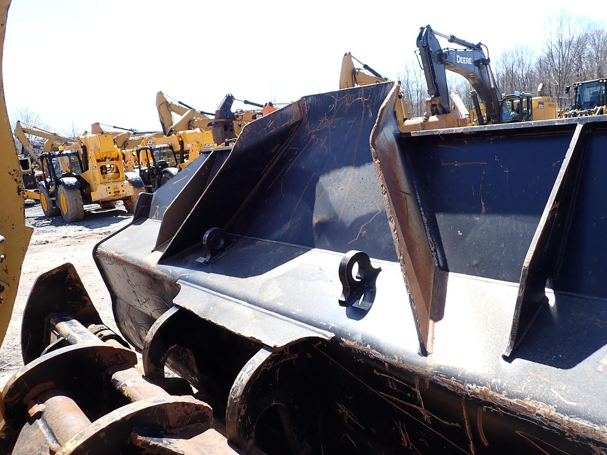 Used 2019 CAT 966M Wheel Loader Q/C & FORKS