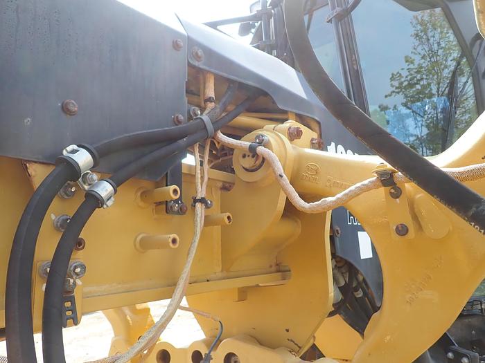 Used 2015 CAT 120M2 AWD