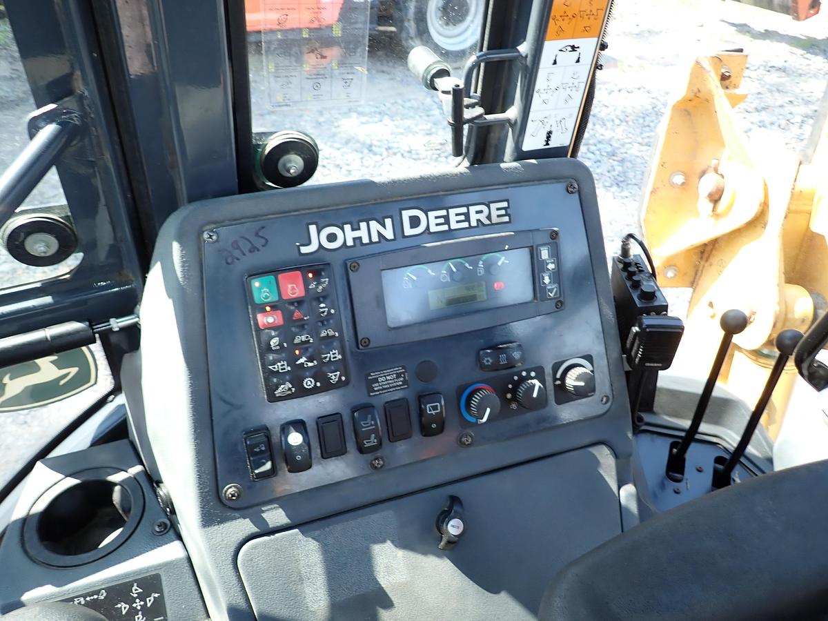 Used 2018 John Deere 410L Loader Backhoe LOADED! Q/C FORKS EXTENDAHOE