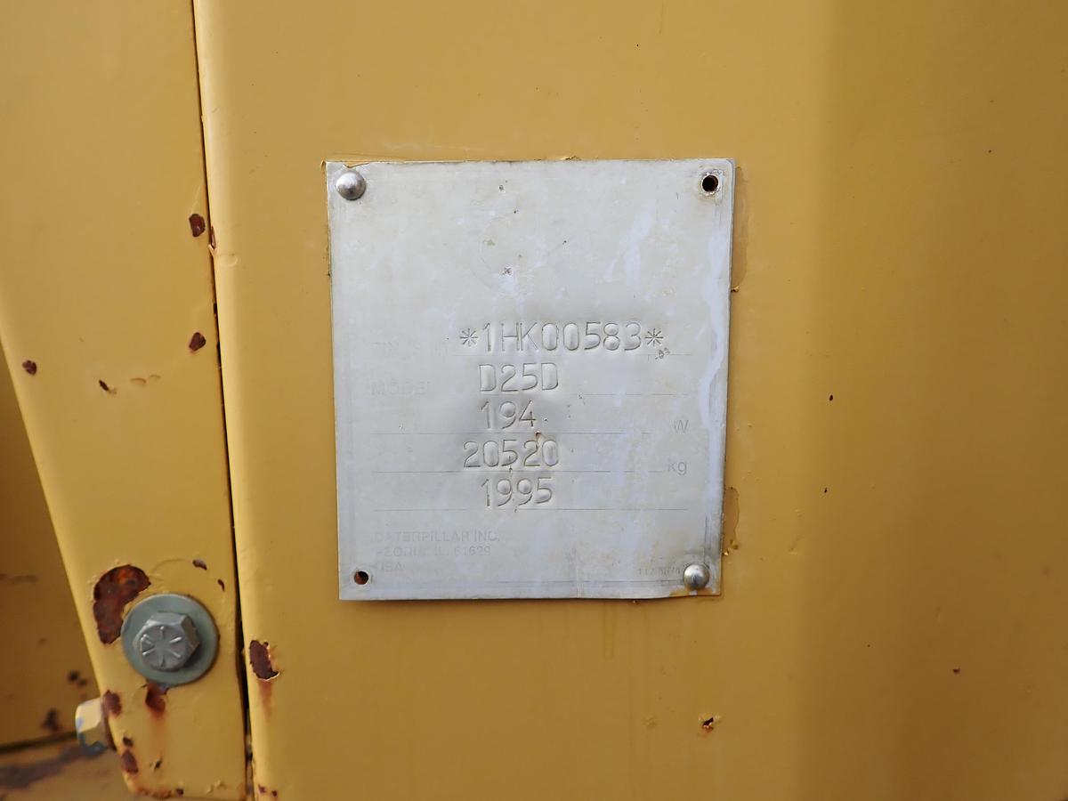 Used 1995 CAT D25D 25 Ton Articulated Haul Truck