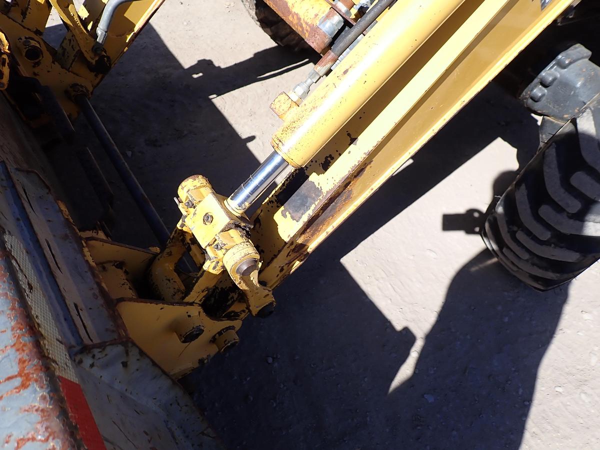 Used 2011 John Deere 110 Loader Backhoe