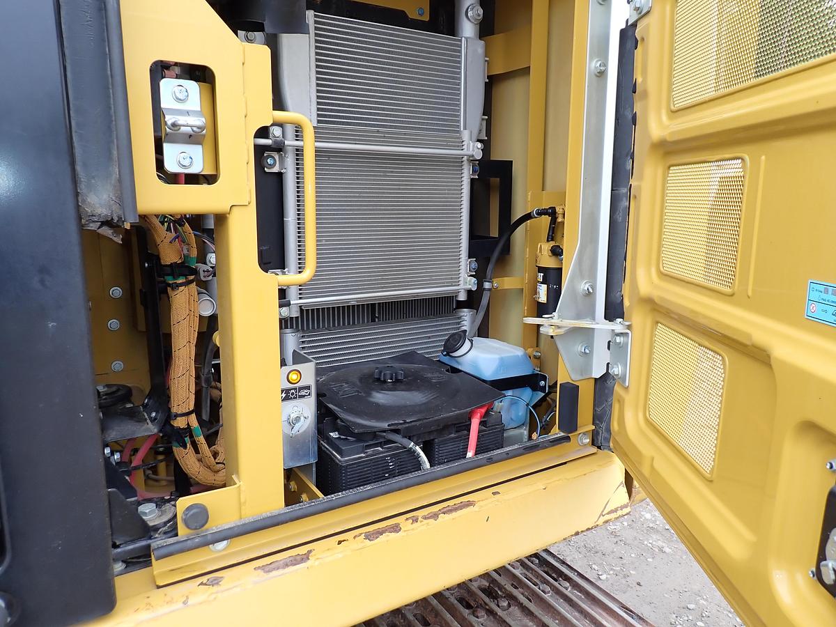 Used 2018 CAT 313FL Hydraulic Excavator FRONT BLADE