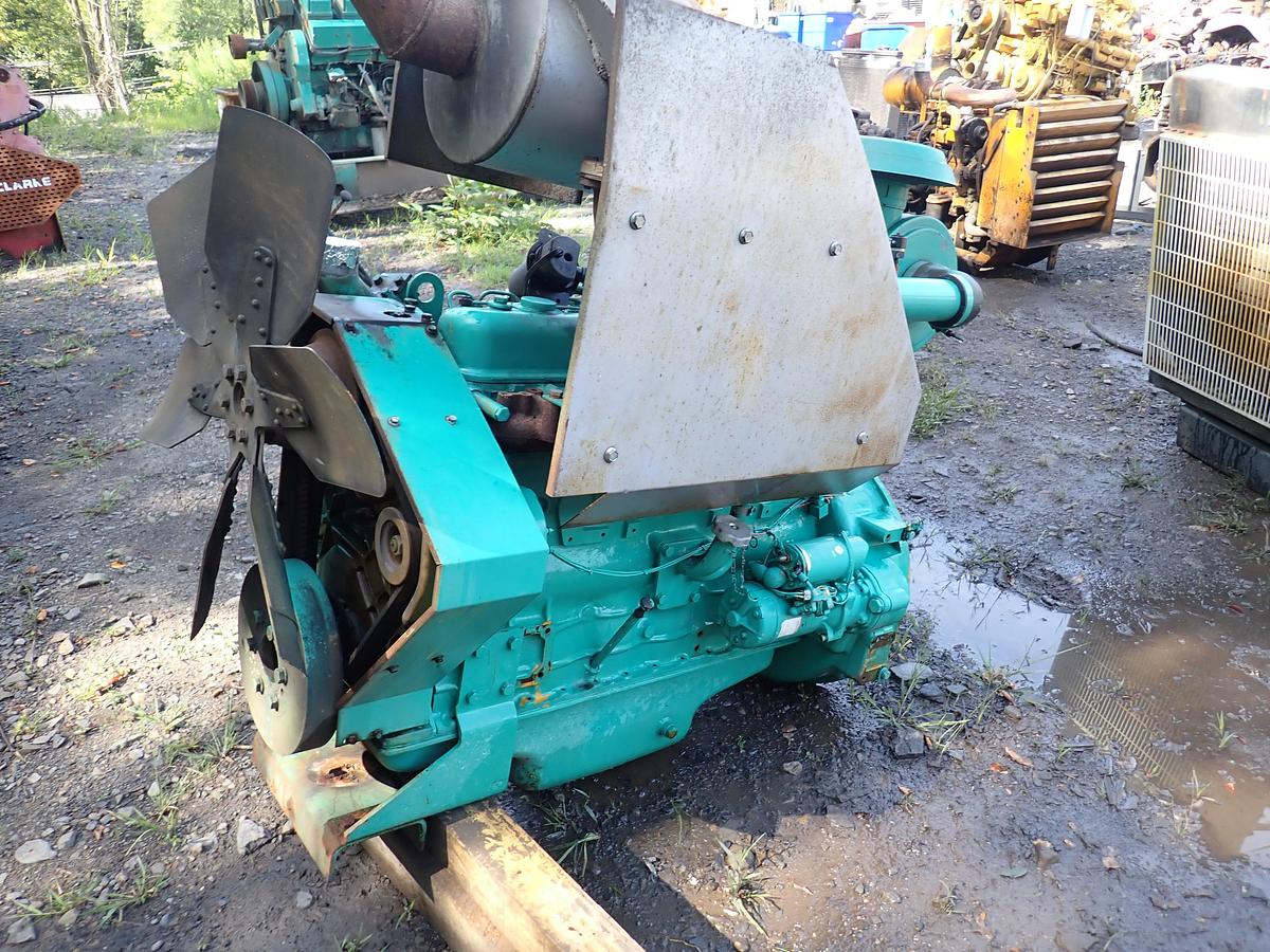 Used Komatsu S6D110-1 Turbo Diesel Engine 1195 HOURS!