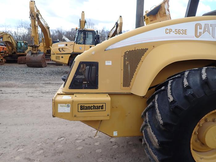 Used 2007 CAT CP-563E Padfoot Compactor