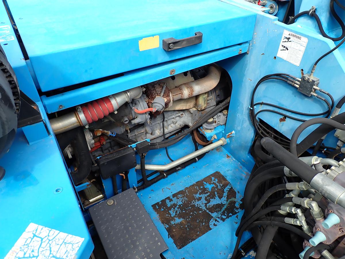 Used 2011 Fuchs MHL340 Wheeled Material Handler