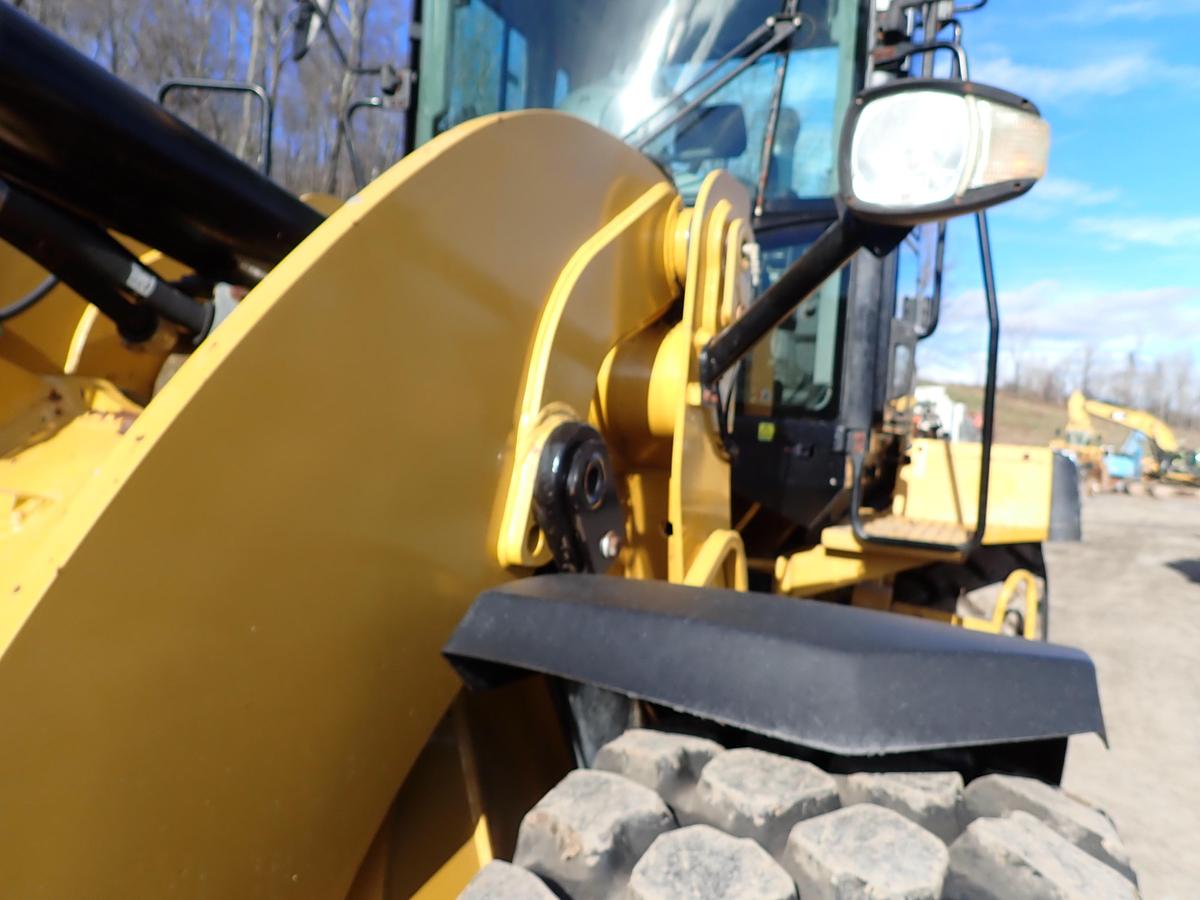 Used 2019 CAT 930M Wheel Loader