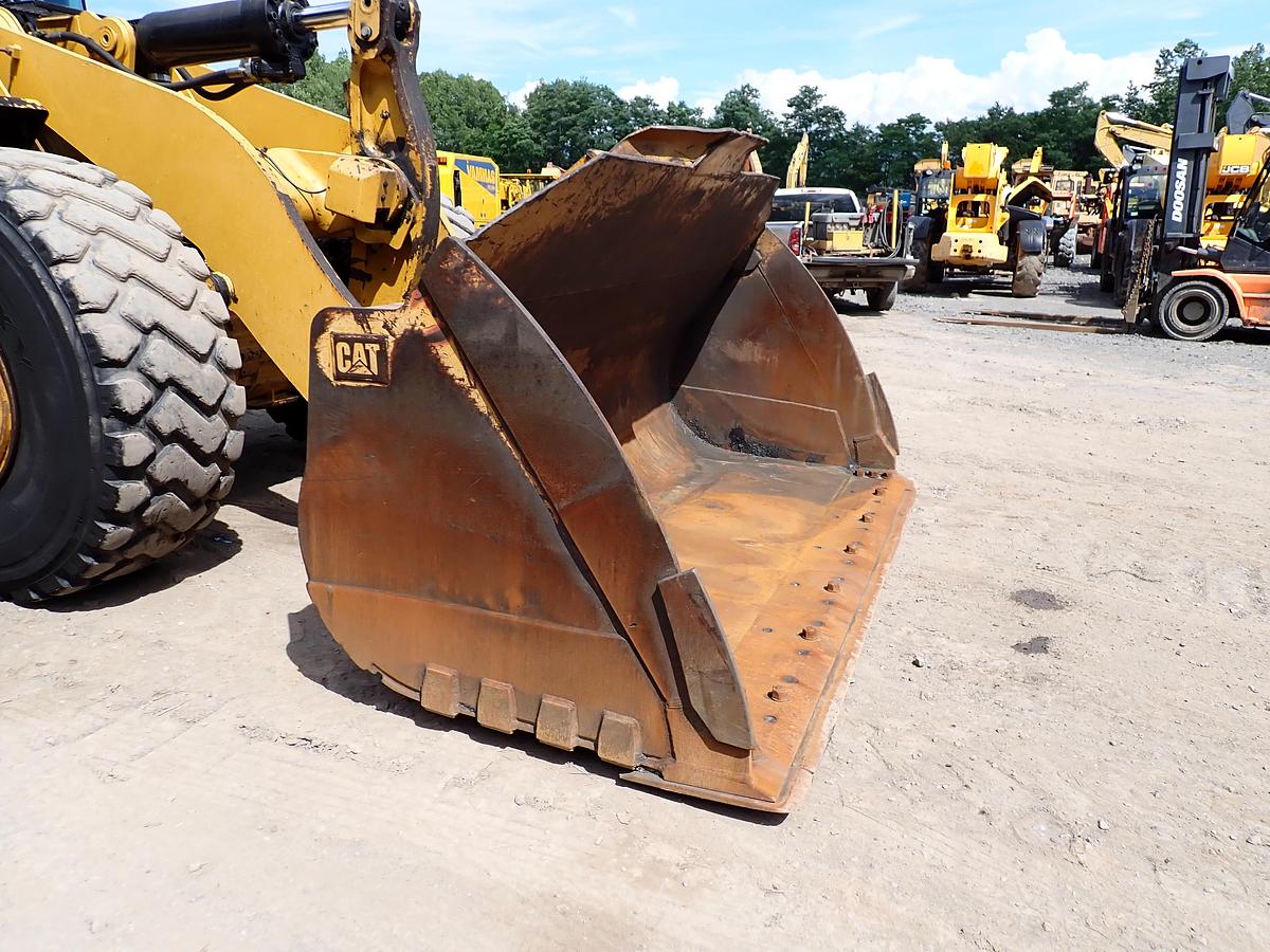 Used 2018 CAT 972M Wheel Loader