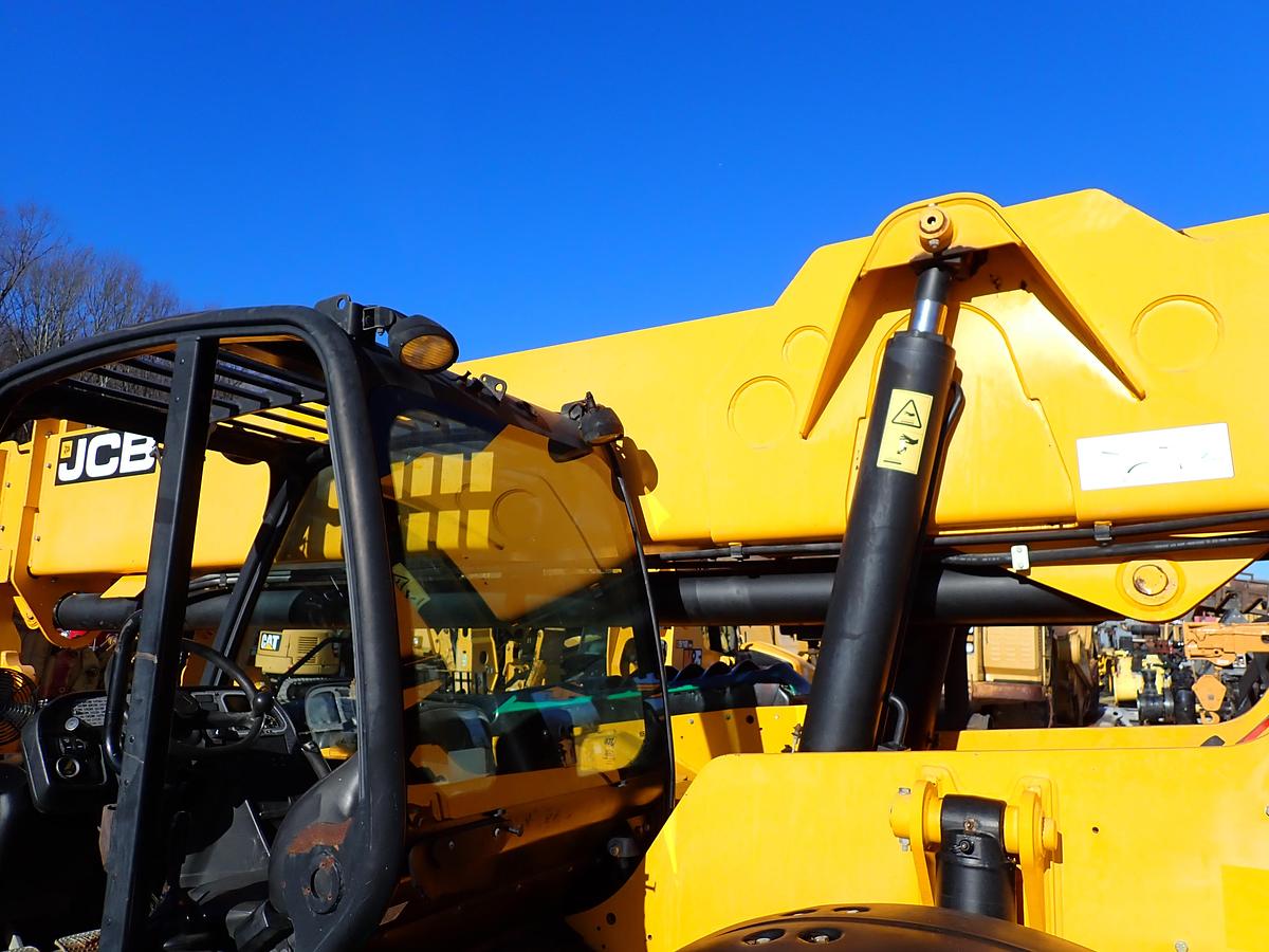 Used 2018 JCB 510-56 10K Telehandler