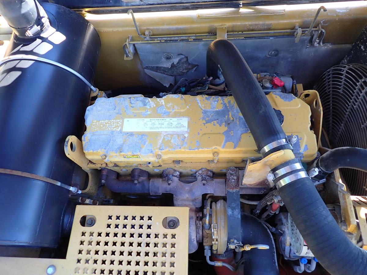 Used 2005 CAT 330CL Hydraulic Excavator
