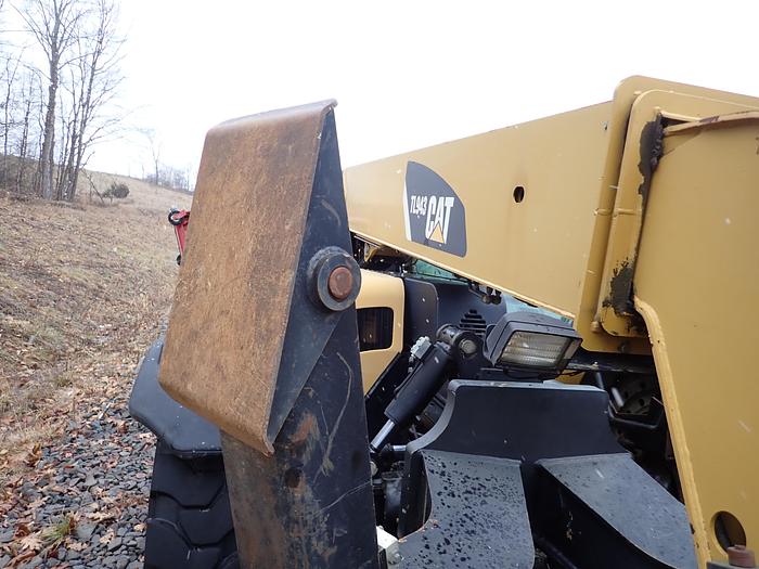 Used 2009 CAT TL943