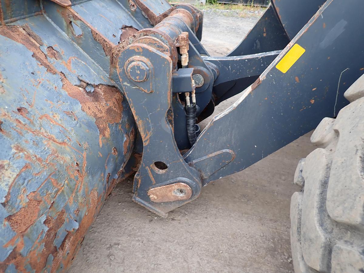 Used 2021 John Deere 724P Wheel Loader QUICK COUPLER