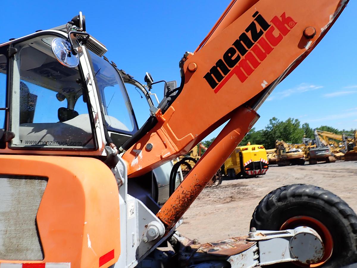 Used 2018 Menzi Muck A91