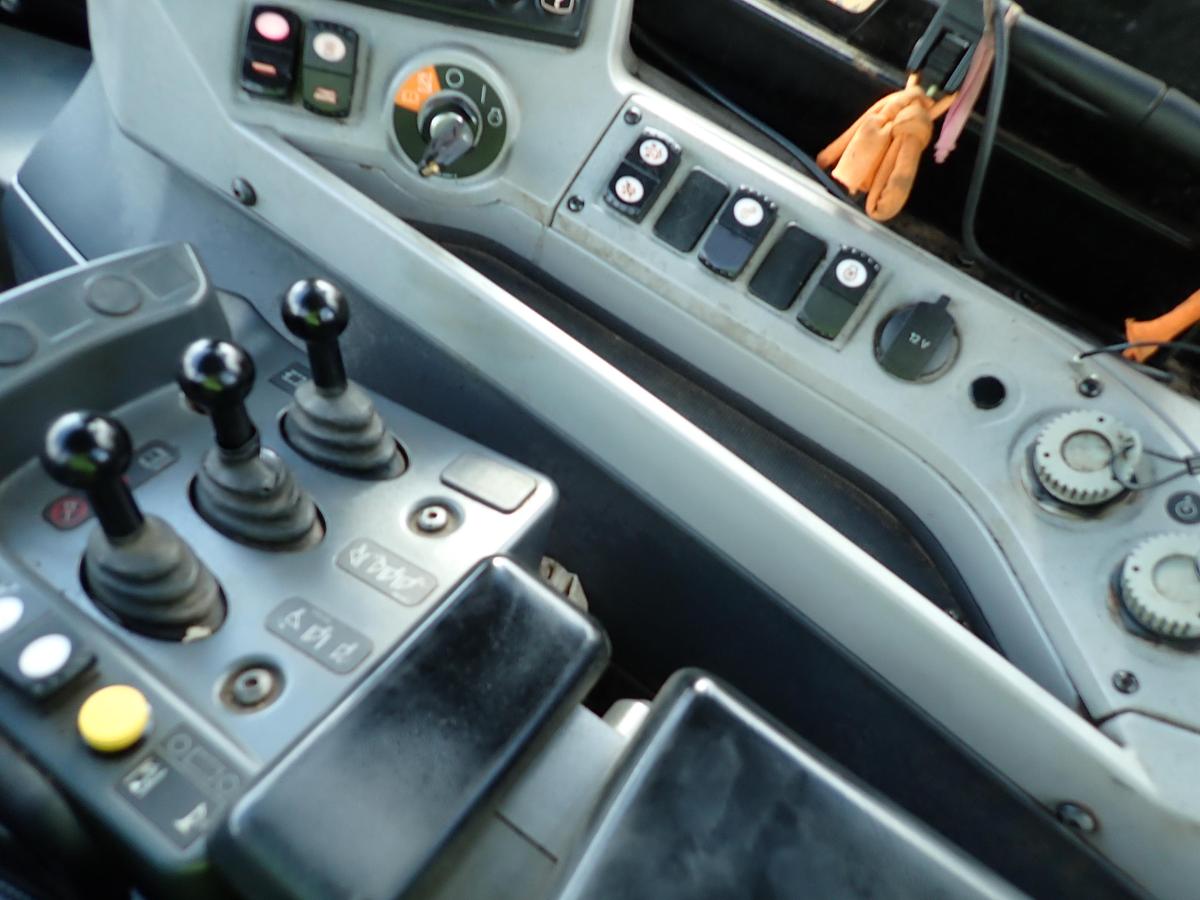 Used 2015 CAT 988K Wheel Loader w/ LOG GRAPPLE