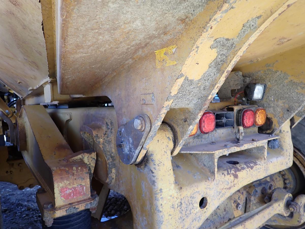 Used 2012 CAT 740B Articulated Haul Truck w/ TAILGATE