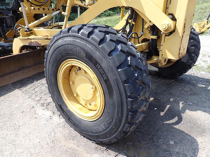 Used 2015 CAT 120M2 AWD