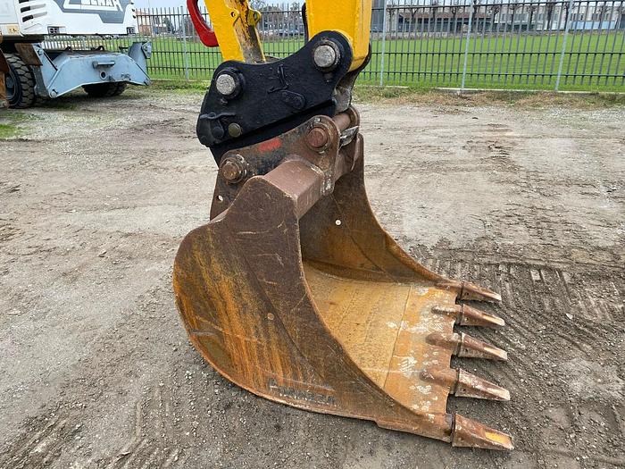 Usato 2007 JCB JS190 NLC