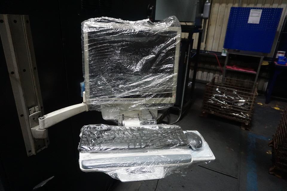 Used 2007 DOOSAN HM630 CNC