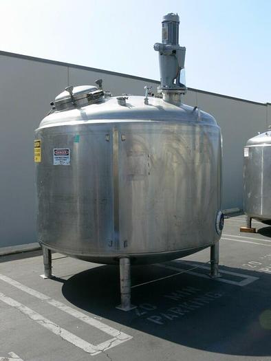 Used DCI 6000 Liter Stainless Steel Jacketed Reactor w/ Top Agitator 40 psi / 125 psi