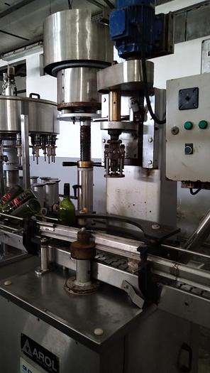 Usado Linha de enchimento de enchimento de vinho semi automática