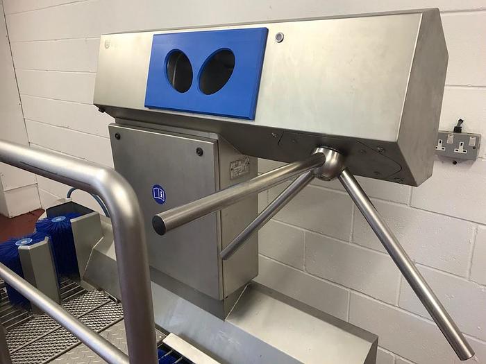 Very good used Elpress Sanatizing Station