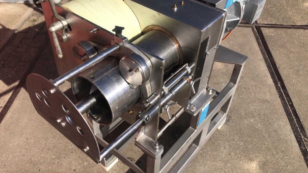 Used Baader 696 separator