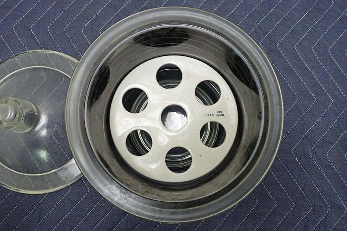 Used Pyrex 8 Inch Diameter Glass Desiccator w/ Lid & Coors Ceramic Plate