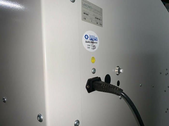 Used Labconco Corporation 3873001 26" x 73" x 30" Laminar Flow Hood 1PH/115V