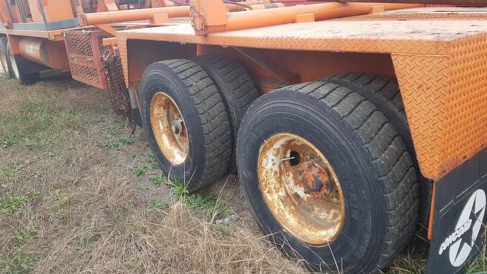 Used 2001 Frontier 4 Axle Carrier Style Oilfield Pump / Kill Truck