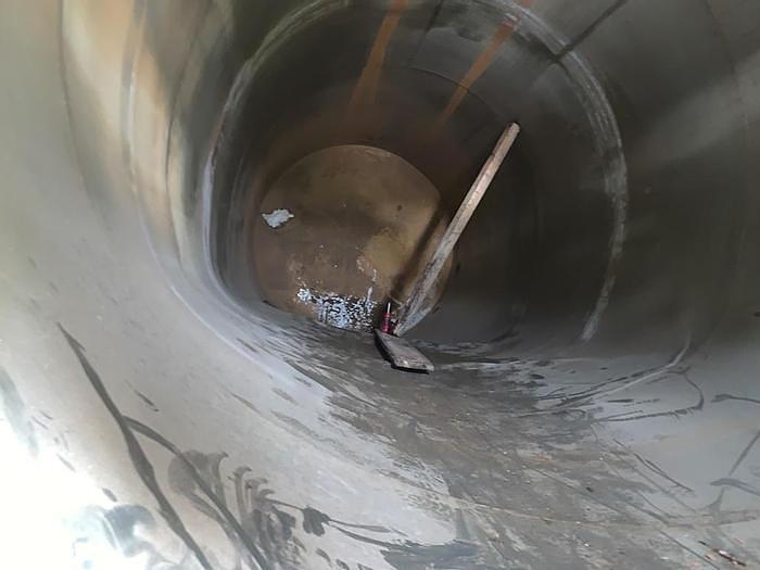 Used 11,500 GALLON VERTICAL INSULATED TANK - S/S