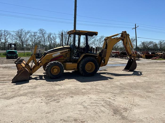 Used 2005 CAT 420D EXTENDA HOE, 4X4 BACKHOE