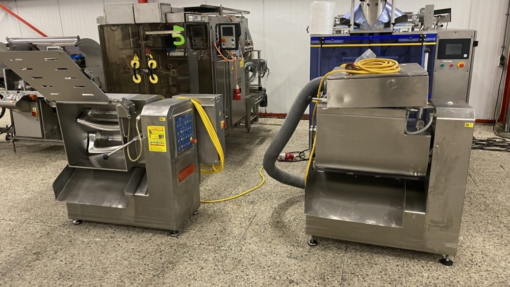 Used Laska ME130 Z-arm mixers