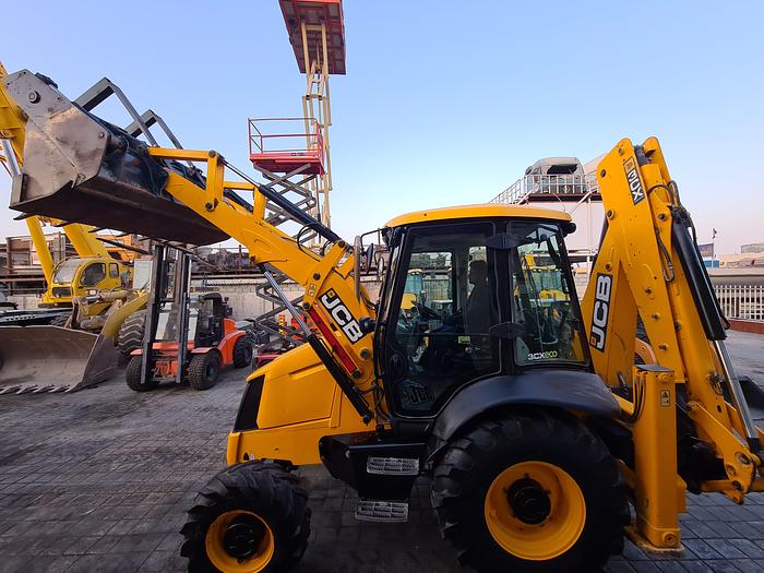 Used 2019 JCB 3CX BACKHOE LOADER