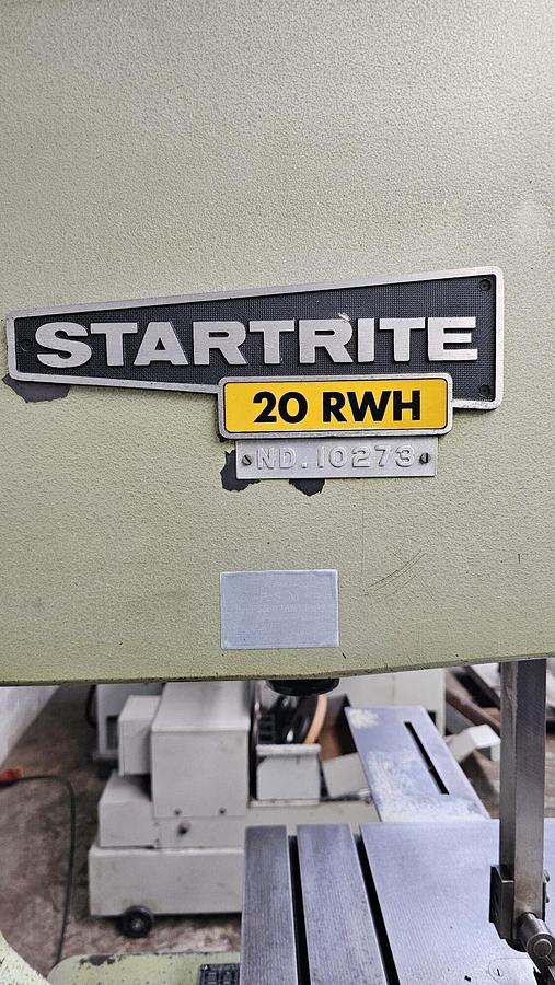 Used STARTRITE 20RWH VERTICAL BANDSAW WITH HYDRAULC TABLE FEED