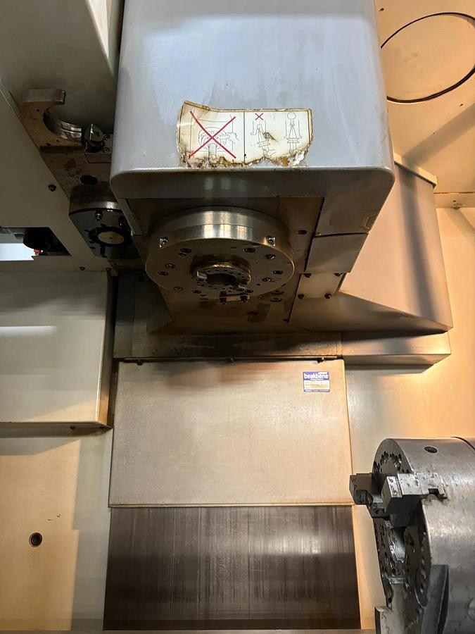 Used MAZAK VCN 410A VERTICAL MACHINING CENTRE