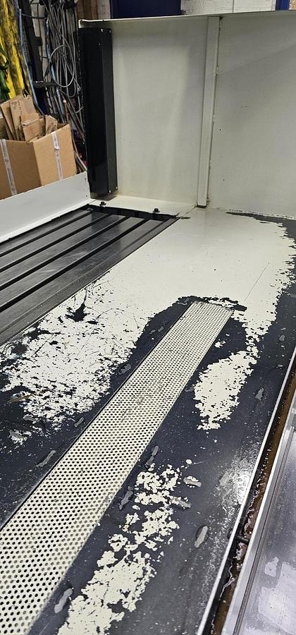 Used XYZ SMX 5000 VERTICAL BED TYPE CNC MILLING MACHINE