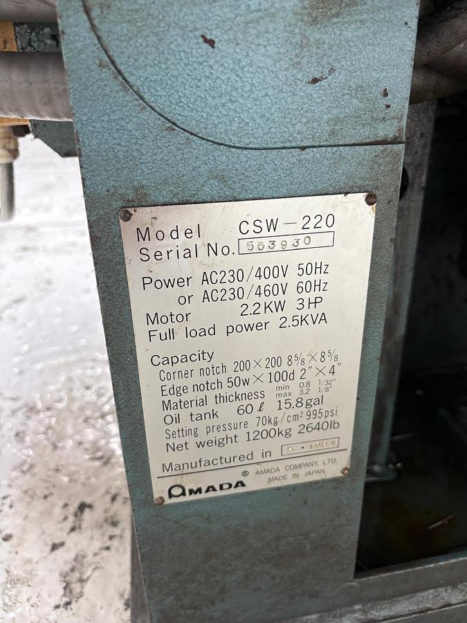 Used 1983 AMADA CSW 220 HYDRAULIC CORNER & EDGE NOTCHING MACHINE