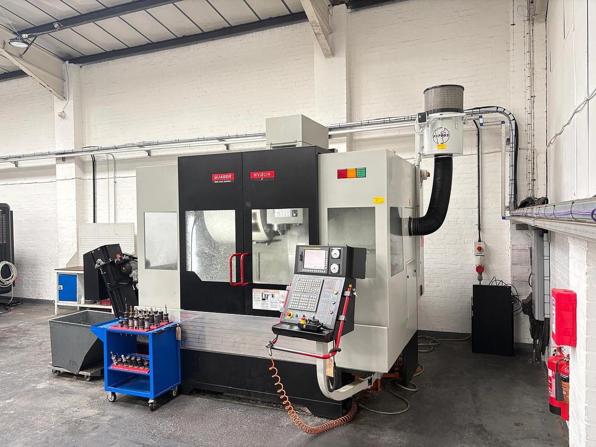 Used 2016 QUASER VERTICAL CNC MACHINING CENTRE MV204P