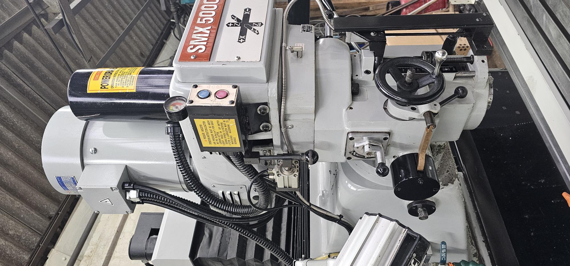 Used XYZ SMX 5000 VERTICAL BED TYPE CNC MILLING MACHINE