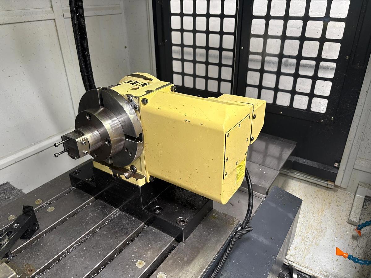 Used 2012 FEELER VERTICAL CNC MACHINING CENTRE VMP-1100