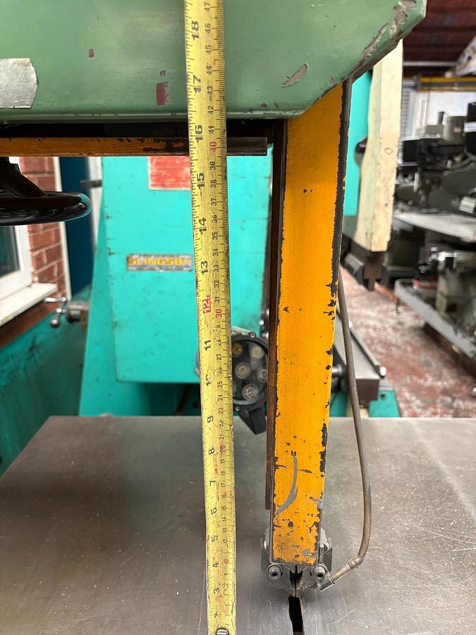 Used 2000 ADDISON JUBILEE VBS 500 HEAVY DUTY VERTICAL BANDSAW