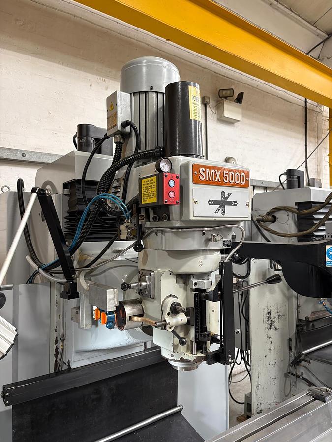 Used 2010 XYZ SMX 5000 VERTICAL BED TYPE CNC MILLING MACHINE
