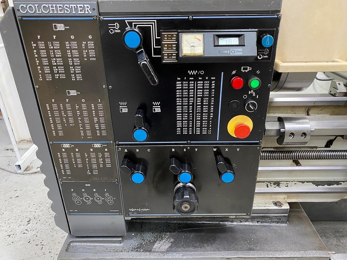 Used COLCHESTER TRIUMPH VS2500 X 1250MM GAP BED CENTRE LATHE