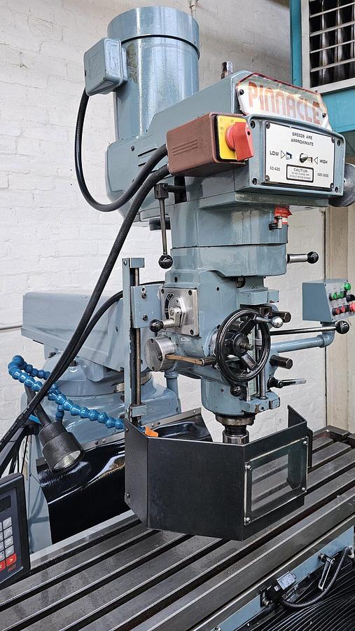 Used EXCEL PINNACLE PKTM-5VS HEAVY DUTY TURRET MILLING MACHINE – EXCELLENT CONDITION!