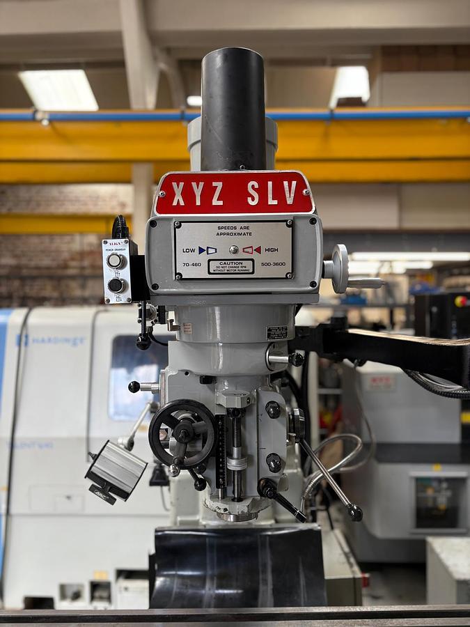 Used XYZ SLV HEAVY DUTY TURRET MILLING MACHINE