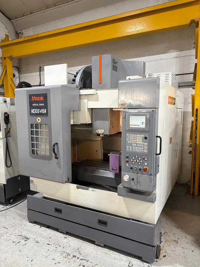 Used MAZAK VCN 410A VERTICAL MACHINING CENTRE
